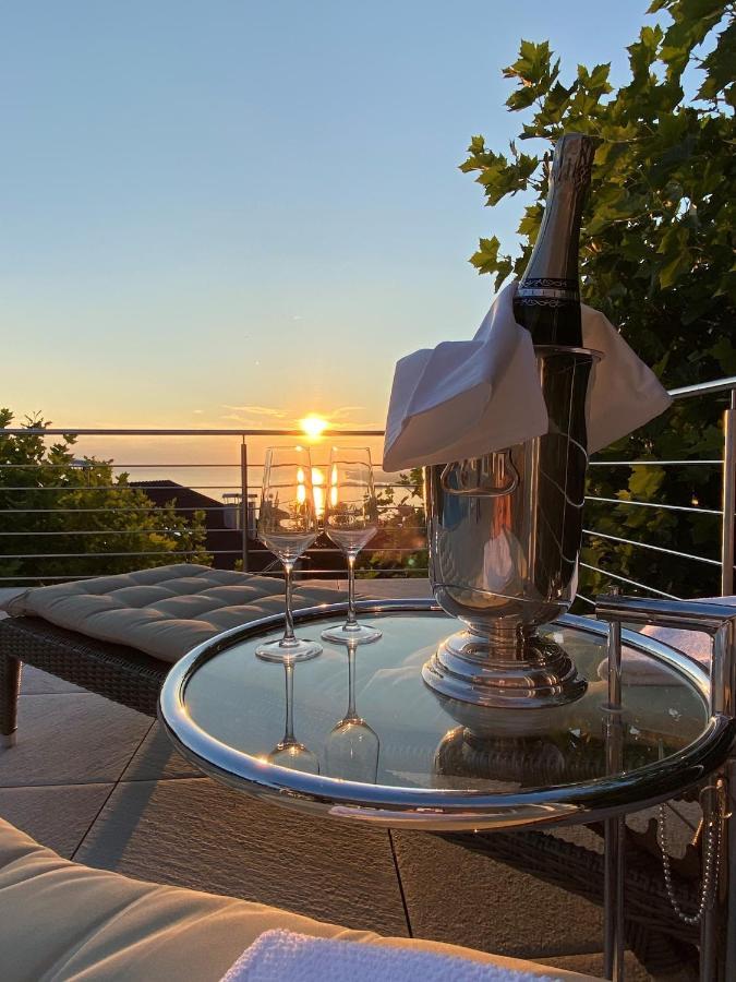 Villa Uber Dem Bodensee - Hauptwohnung Лохау Екстериор снимка