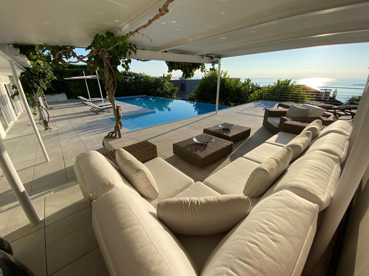 Villa Uber Dem Bodensee - Hauptwohnung Лохау Екстериор снимка
