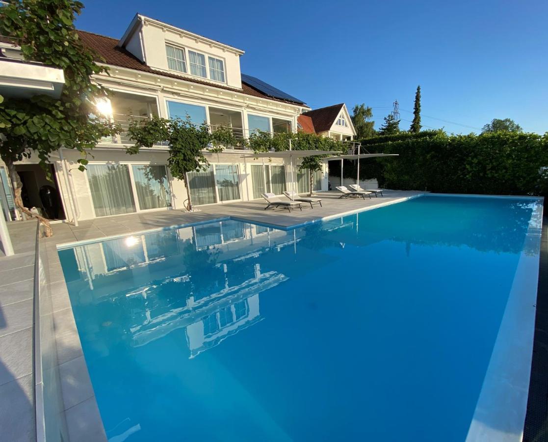 Villa Uber Dem Bodensee - Hauptwohnung Лохау Екстериор снимка