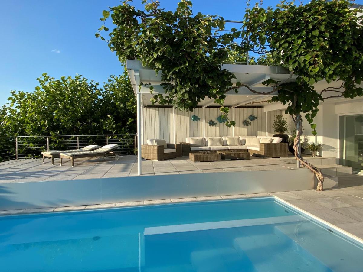 Villa Uber Dem Bodensee - Hauptwohnung Лохау Екстериор снимка