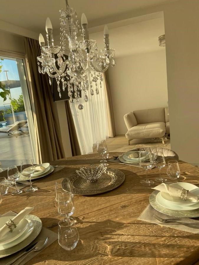 Villa Uber Dem Bodensee - Hauptwohnung Лохау Екстериор снимка